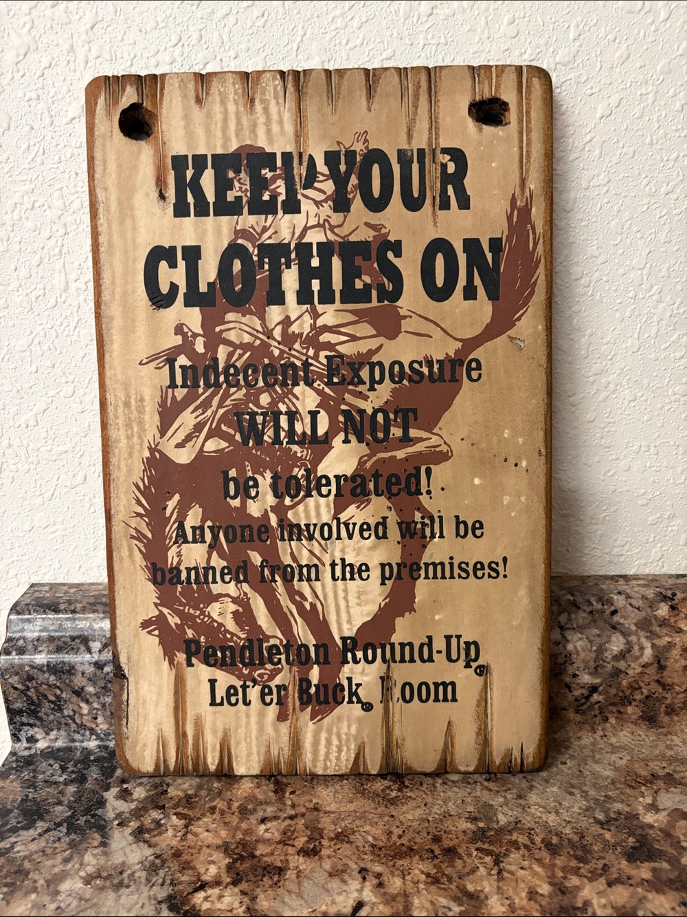 Pendleton Rustic Brown and Black Western Round-Up Sign